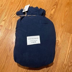 Parachute brand King size linen fitted sheet, navy blue